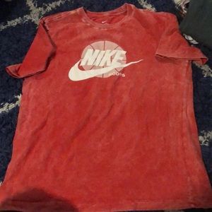 Nike men’s t